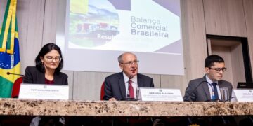 Exportações brasileiras atingem US$ 26,3 bilhões em fevereiro e registram recorde para o mês