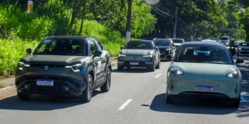 Carros elétricos batem recorde no Brasil com mais de 17 mil unidades vendidas em abril