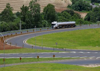 Estrada Boa: programa avança e chega a 90% das rodovias de Santa Catarina