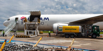 LATAM Cargo transporta 24 mil toneladas de flores para o Dia das Mães e reforça liderança logística