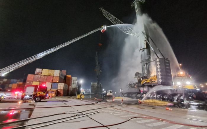 Incêndio no Porto de Itajaí não causou contaminação ambiental, aponta relatório inicial