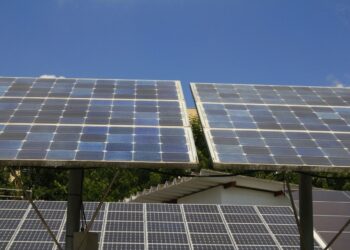 Baterias em usinas solares podem elevar em até 60% os ganhos da geração distribuída