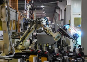 IA e nova energia impulsionam crescimento dos lucros industriais da China em 2026