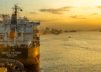 Concessão de canais portuários amplia eficiência logística e fortalece competitividade das exportações brasileiras
