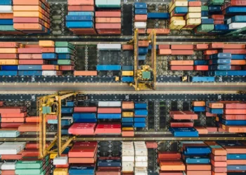 Exportações de alimentos ganham força em estratégia do Brasil diante de conflitos globais