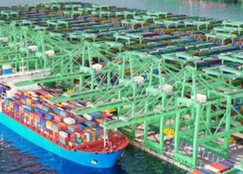 Porto de Tuas avança com megamuralha submarina e promete ser o maior porto automatizado do mundo