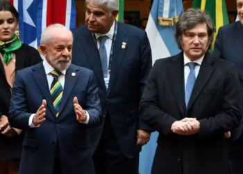 Exportações brasileiras para a Argentina recuam 18% em um ano, aponta balança comercial