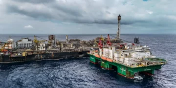 Imposto sobre exportação de petróleo permanece em 12% por mais 60 dias