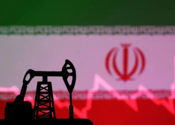 Irã acusa EUA de violar acordo após retomada de sanções sobre petróleo
