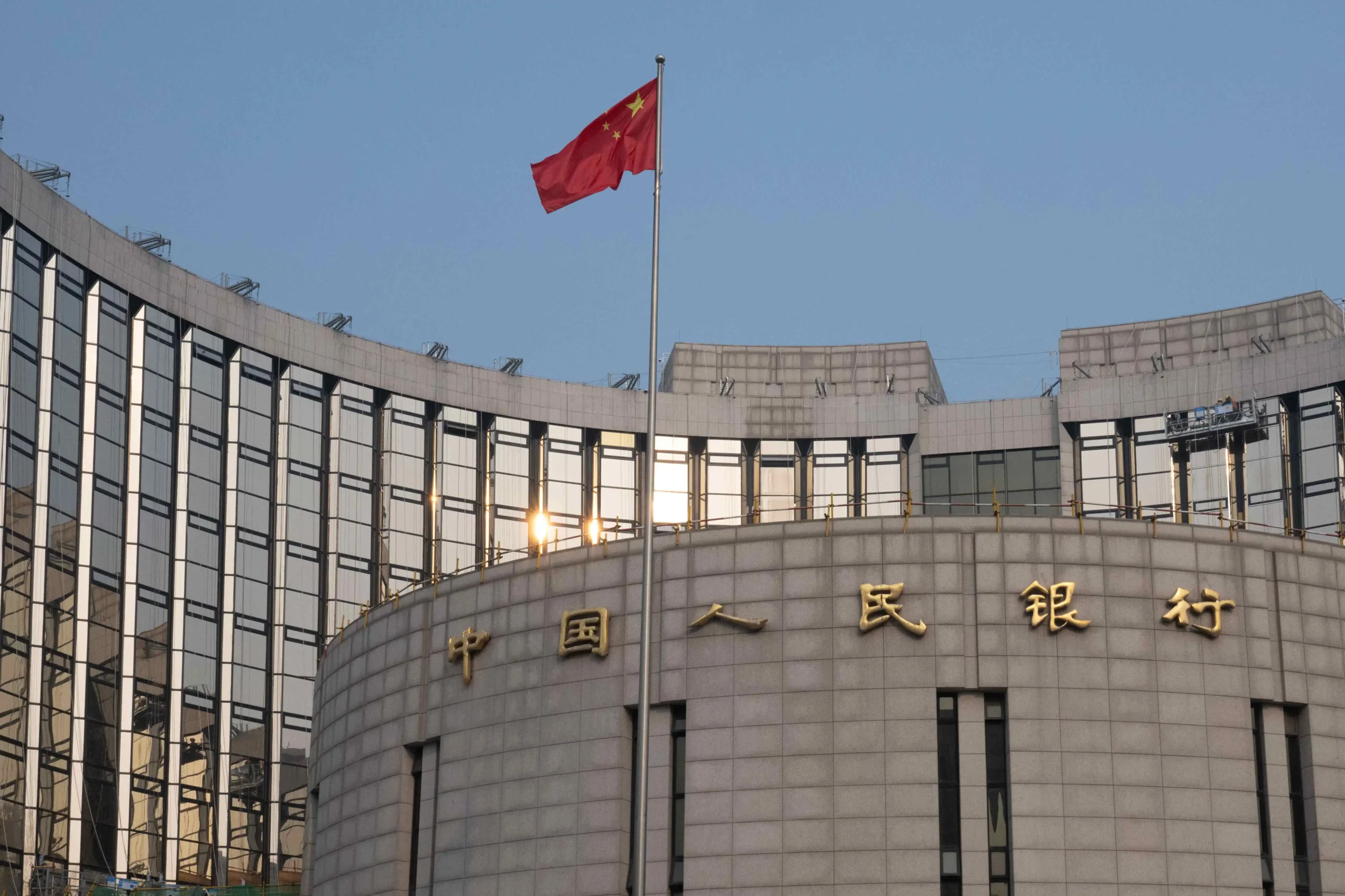 Investimentos estrangeiros na China crescem com expansão do mercado e avanços na inovação