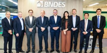 BNDES libera R$ 8 bilhões para fortalecer a aviação civil brasileira