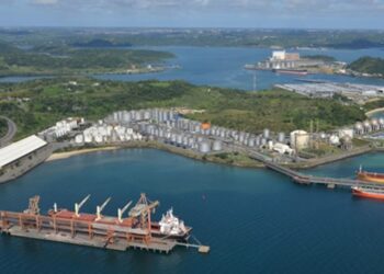 Simpar vende terminais do Porto de Aratu para ICTSI em negócio de R$ 1,8 bilhão
