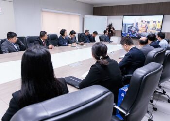 Câmara de Itajaí recebe delegação de Xangai para ampliar relações comerciais e institucionais