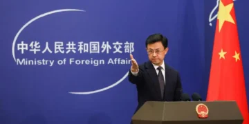 China registra alta de 25% nas exportações em agosto, impulsionada pela inteligência artificial