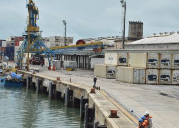 Porto de Natal conclui primeira etapa da dragagem e aguarda licença para nova fase