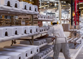 Dexco encerra produção de louças sanitárias em Cabo de Santo Agostinho, em Pernambuco