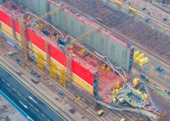 Construção naval da China cresce em 2026 e amplia liderança global com navios de energia limpa