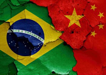 Novas regras cambiais podem reduzir custos e ampliar uso do renminbi entre Brasil e China