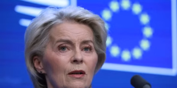 União Europeia prepara novas restrições às importações da China, afirma Ursula von der Leyen